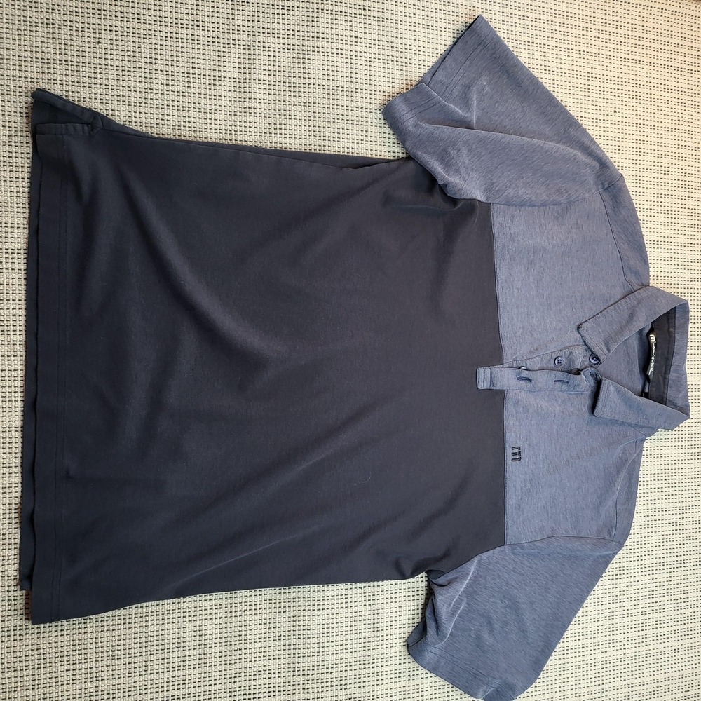 Travis Mathew Polo Shirt Mens Medium Blue Colorblock Golf Short Sleeve Casual